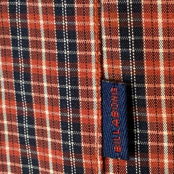 Men’s Billabong Plaid Camp Shirt - Picture 4 of 14